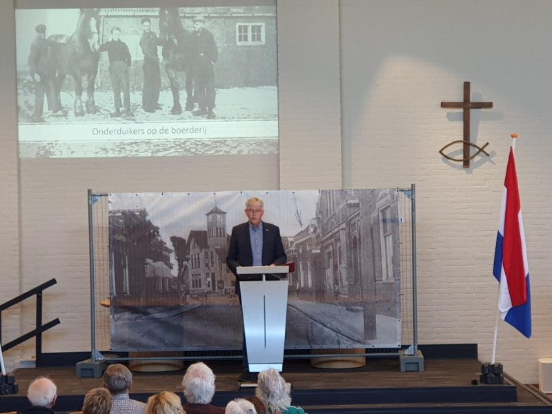 Grafsteen te Tiendeveen 